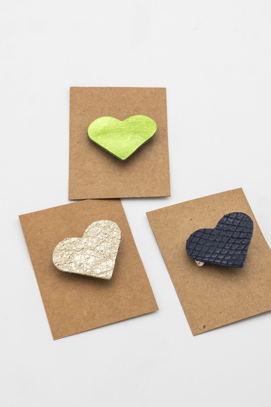 Broches