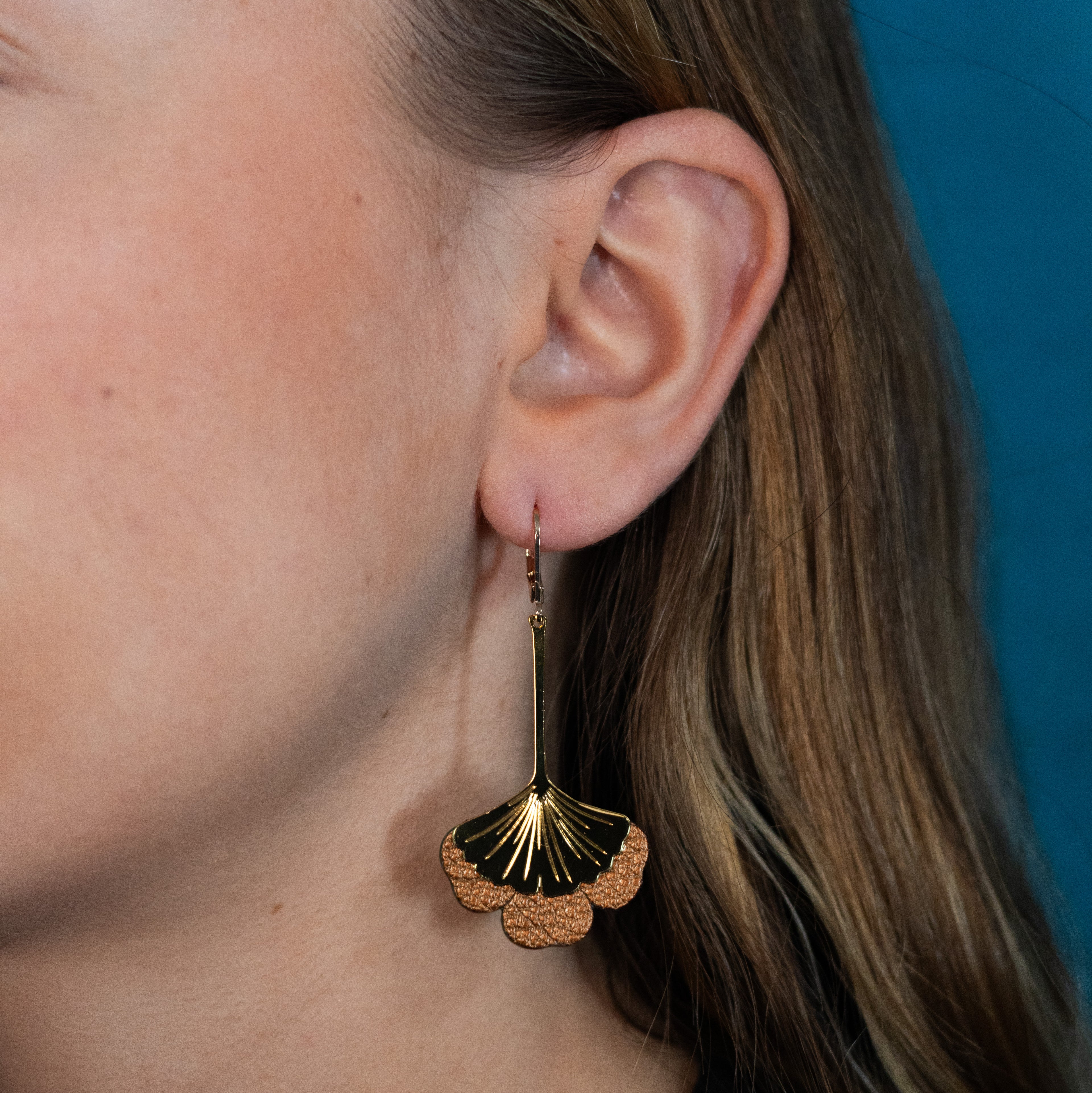 Boucles d'oreilles Gingko - Plaqué or & Cuir - N.12