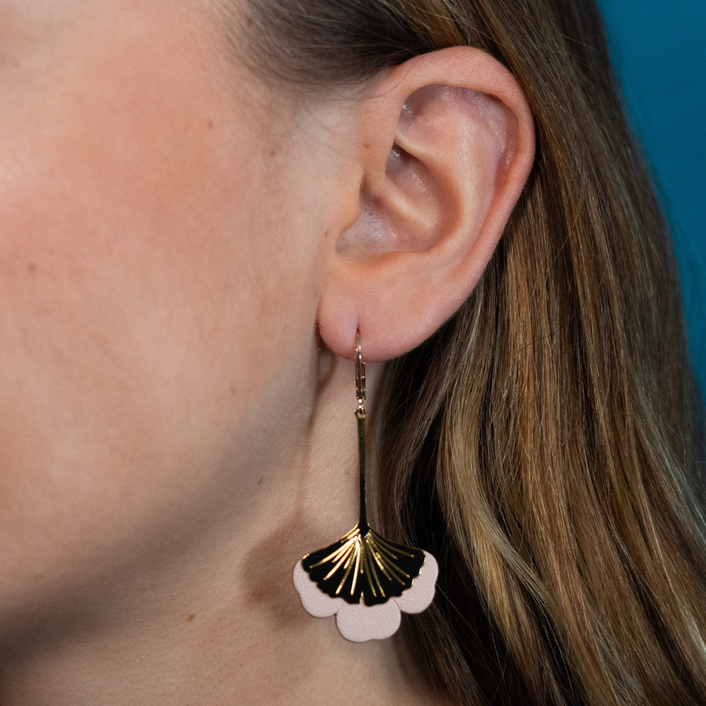 Boucles d'oreilles Gingko - Plaqué or & Cuir - N.13