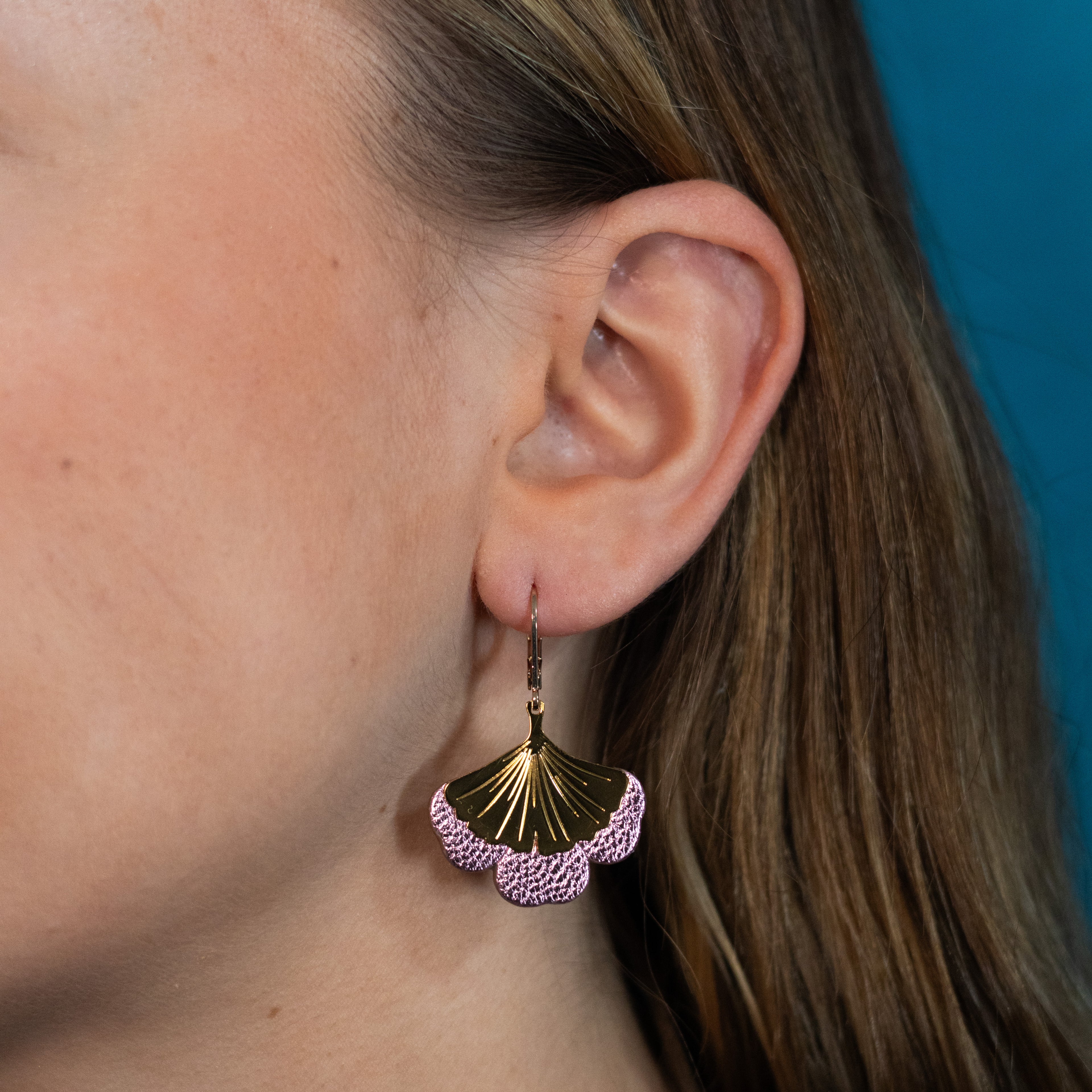 Boucles d'oreilles Gingko - Plaqué or & Cuir - N.15