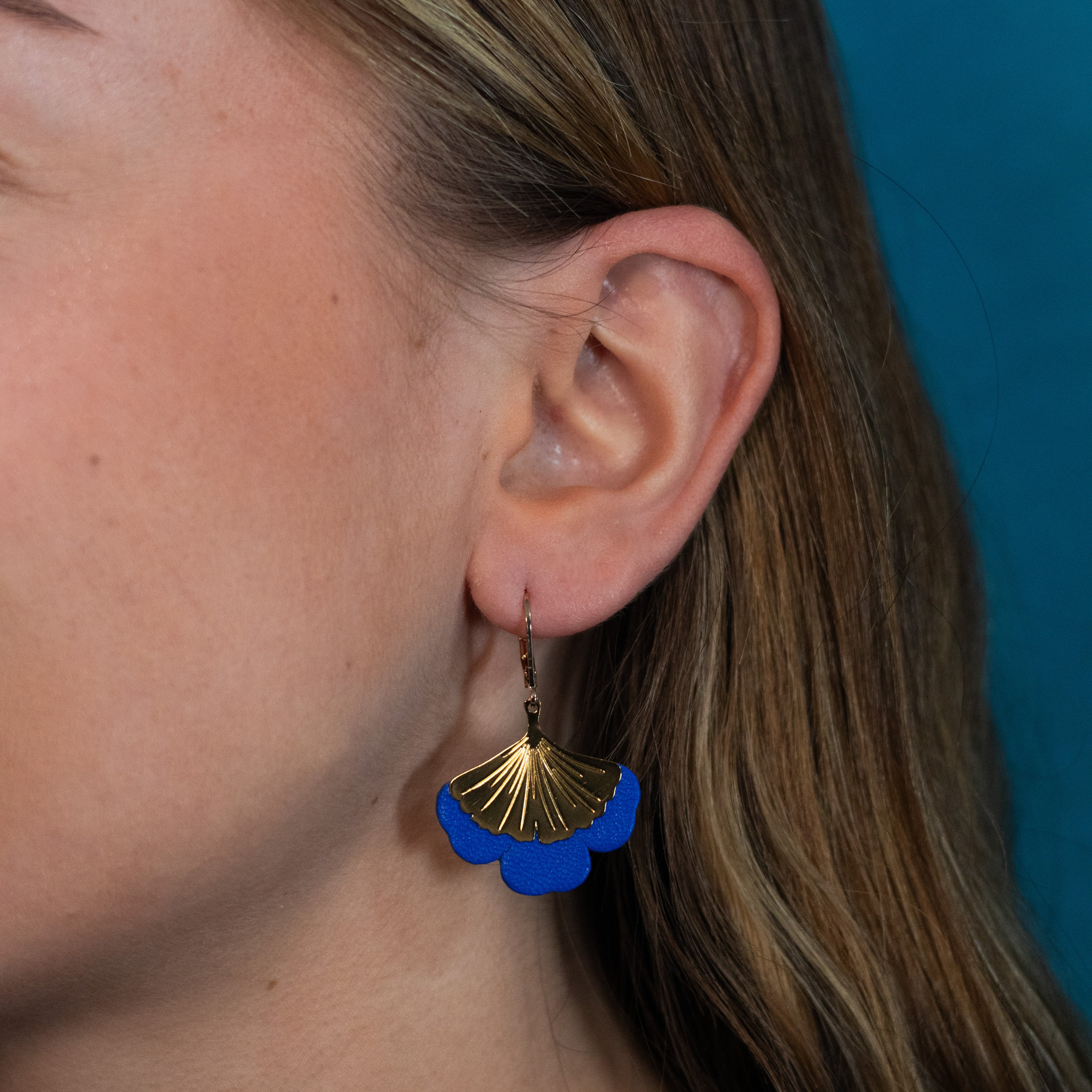 Boucles d'oreilles Gingko - Plaqué or & Cuir - N.33