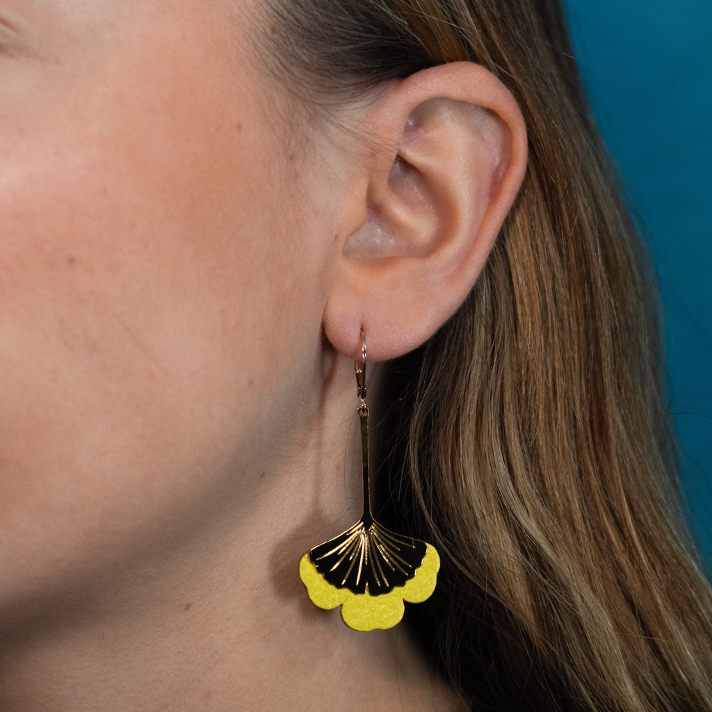 Boucles d'oreilles Gingko - Plaqué or & Cuir - N.07