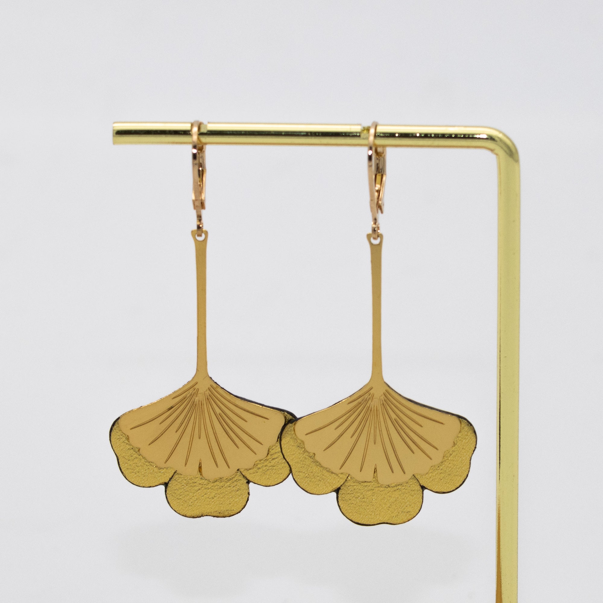 Boucles d'oreilles Gingko - Plaqué or & Cuir - N.03