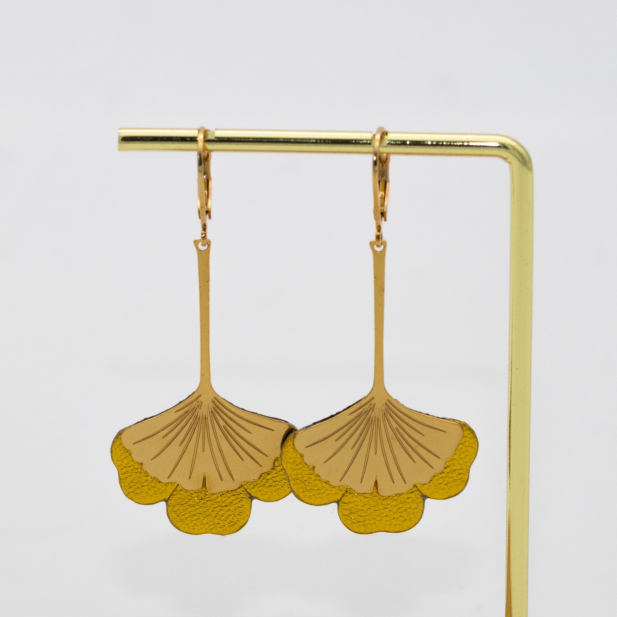 Boucles d'oreilles Gingko - Plaqué or & Cuir - N.08