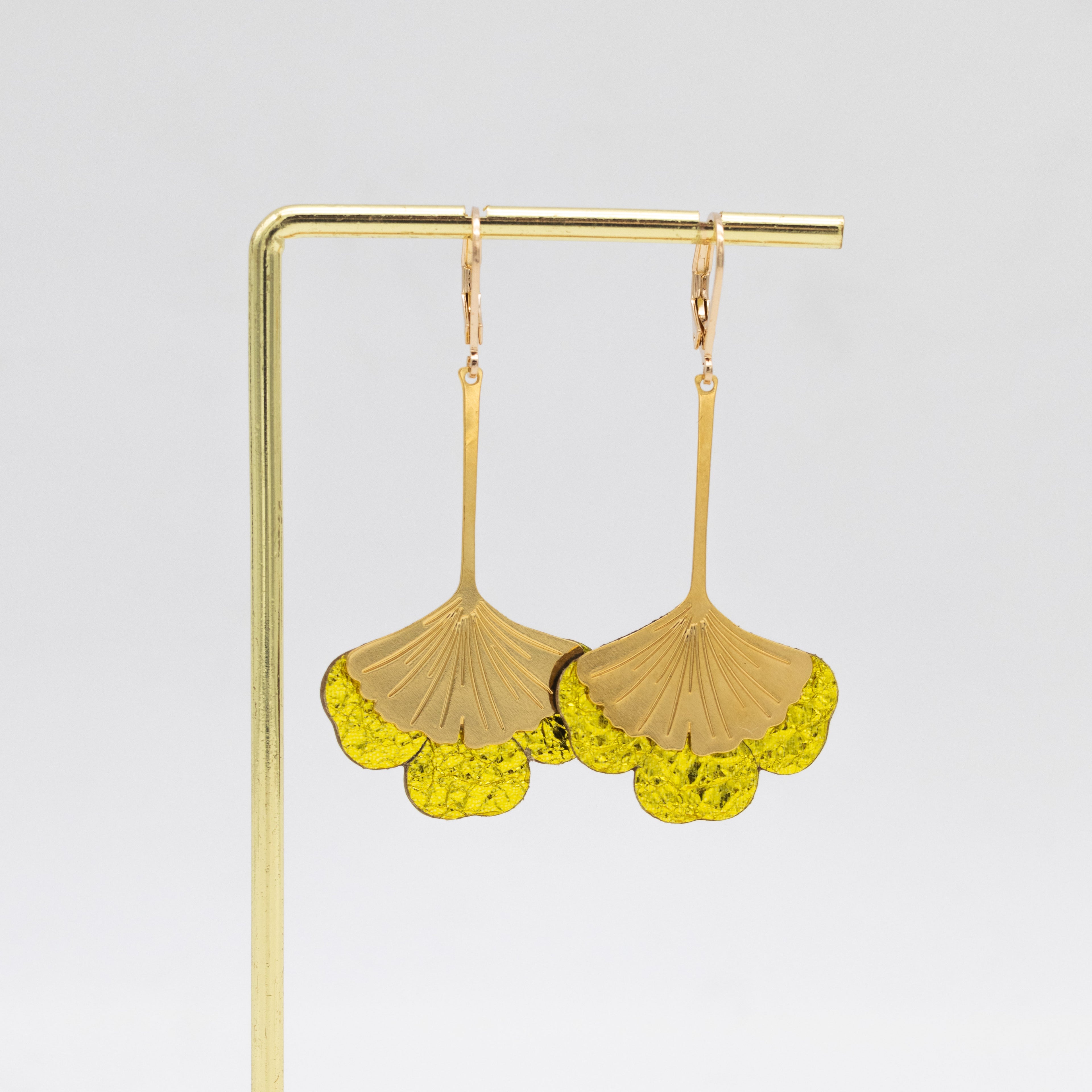 Boucles d'oreilles Gingko - Plaqué or & Cuir - N.06